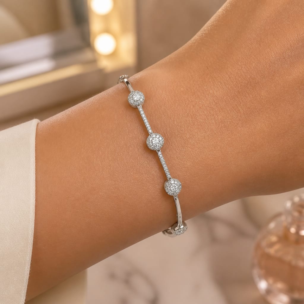 PULSEIRA LUXO CRAVEJADA PINGENTE REDONDO