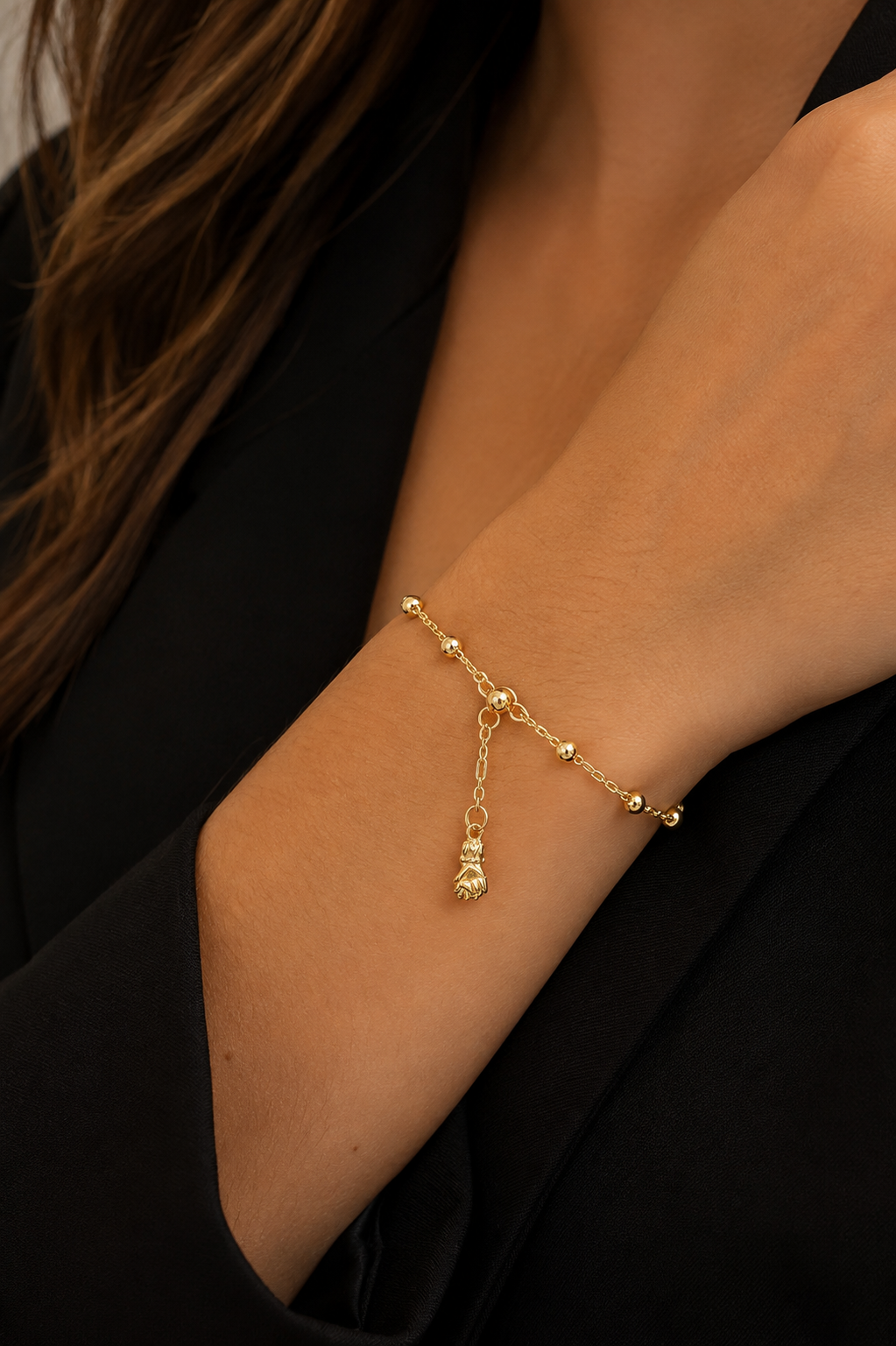 Pulseira bolinhas com pingente Bruna Semijoias