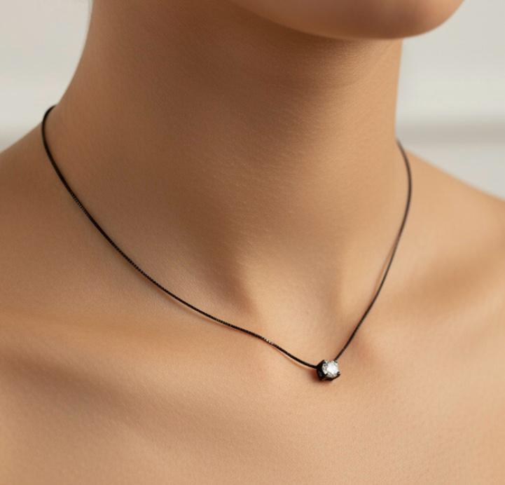 Colar Ponto de Luz Zircônia 5mm Cravação com Garras 45cm Banhado a Ródio Negro