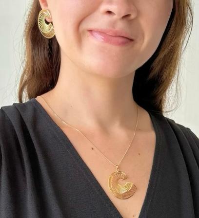 Colar Design Orgânico e Espiralado 45cm Banhado a Ouro 18k