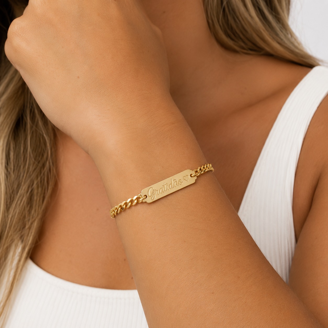 Pulseira Gratidão Banhada a Ouro.