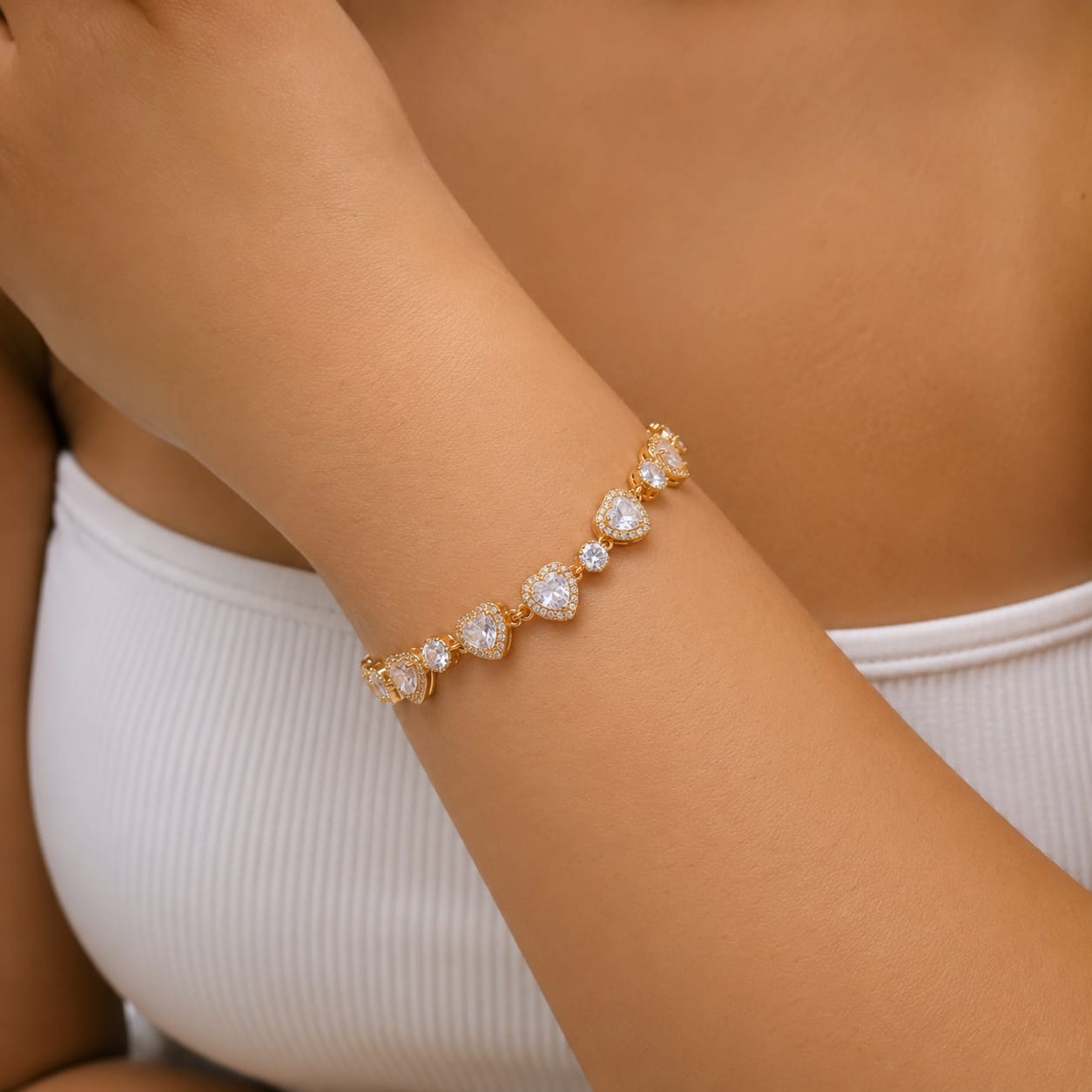 Pulseira Corações Cravejados