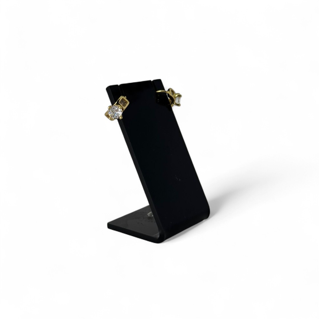 BRINCO ARGOLA PEQUENA COM PONTO DE LUZ E NAVETE CRISTAL - BANHADO A OURO 18K