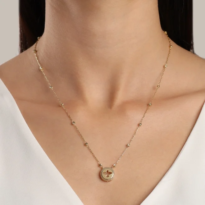 COLAR COM MEDALHA VAZADA ESPÍRITO SANTO E BOLINHAS