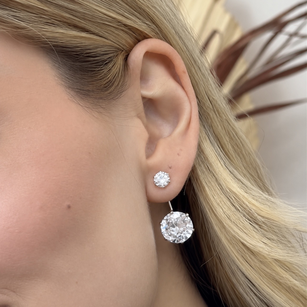 EAR JACKET PONTO DE LUZ