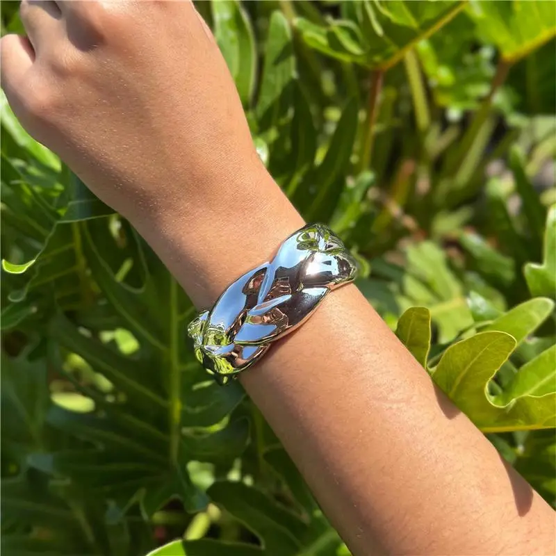 BRACELETE TRANÇADO LISO