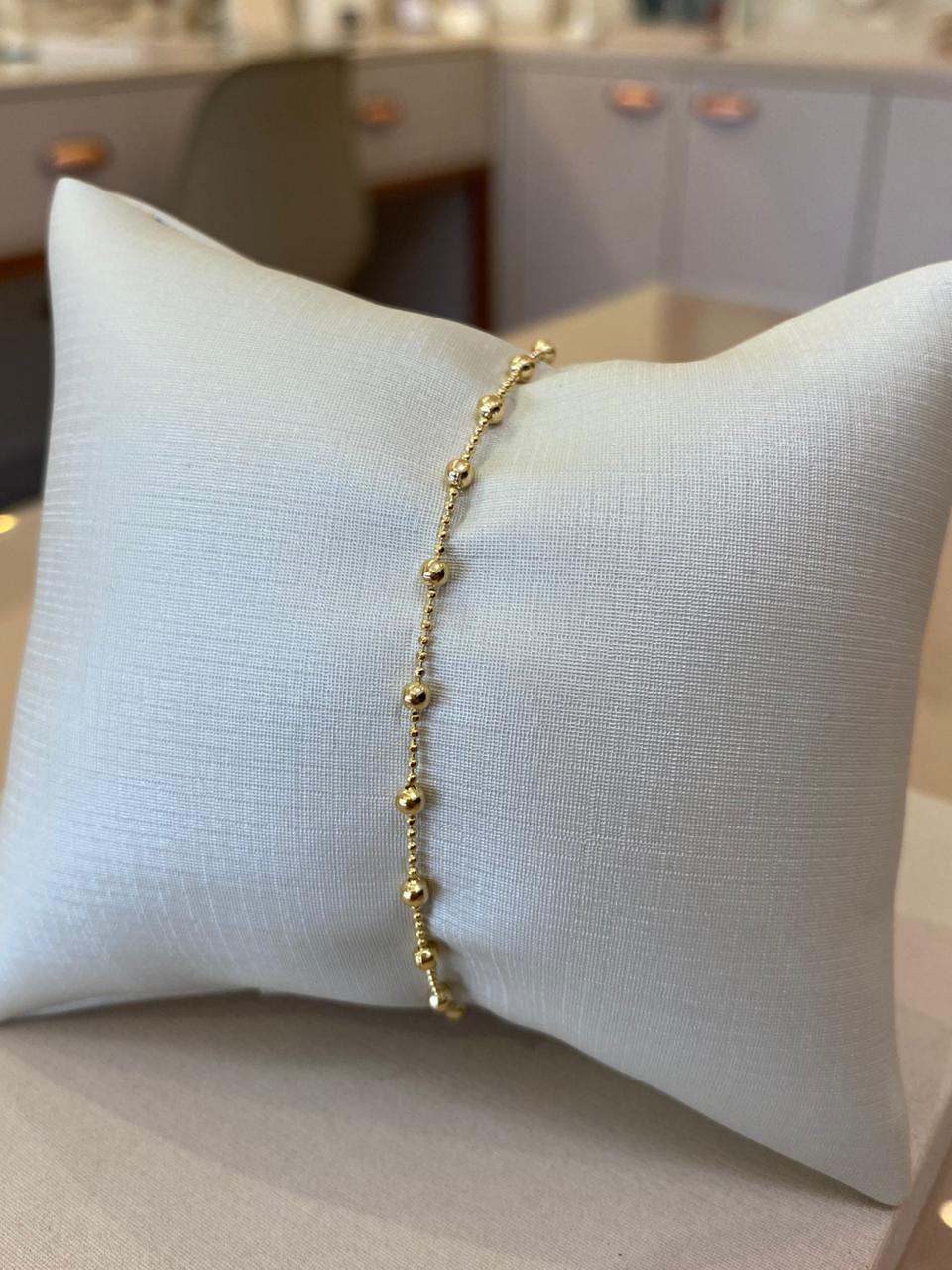 PULSEIRA BOLINHAS DELICADAS