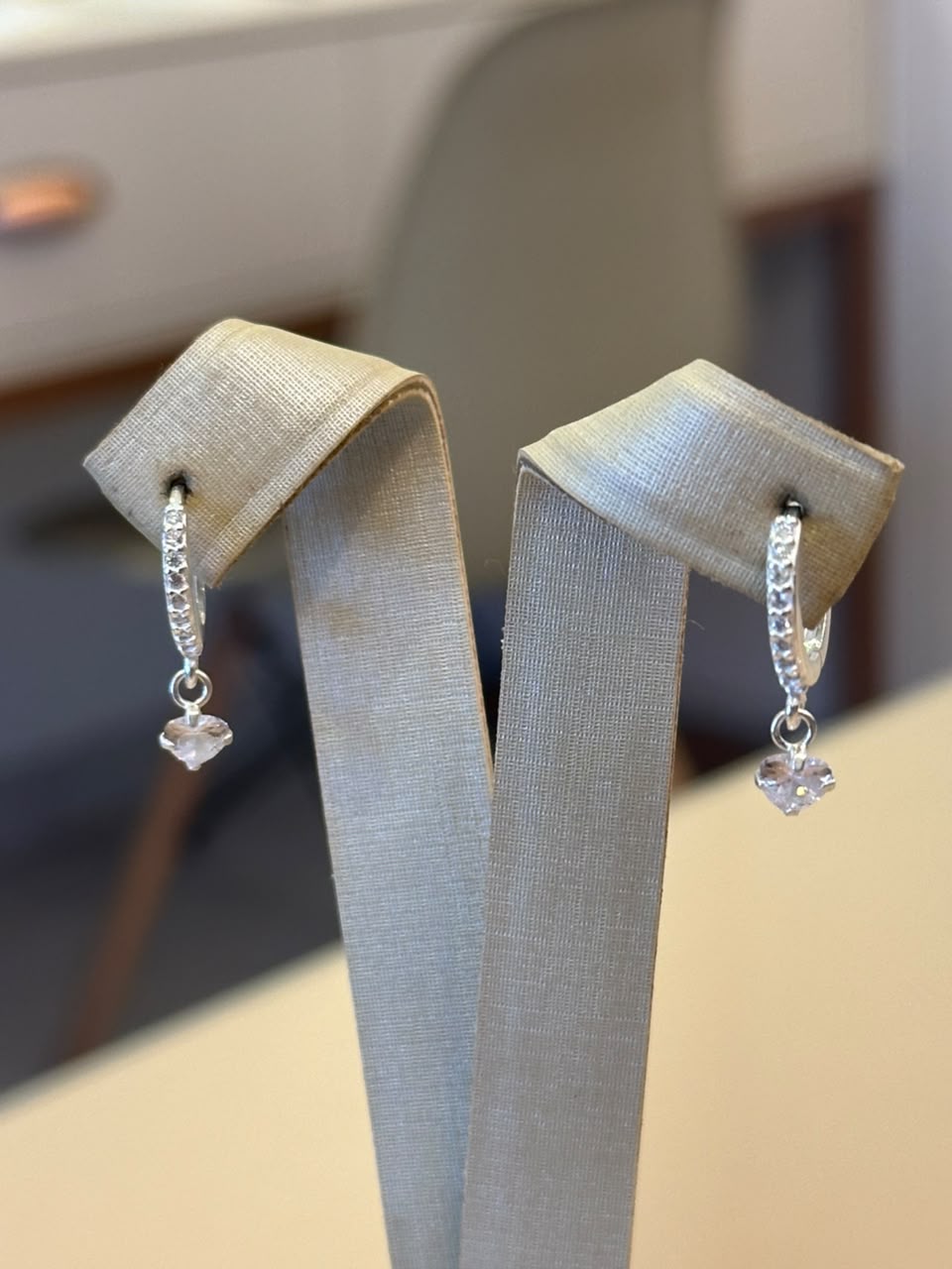 ARGOLA CRAVEJADA COM CORAÇÃO