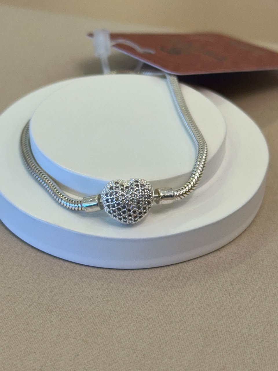 PULSEIRA PRATA PANDORA FECHO CORAÇÃO CRAVEJADO 16CM