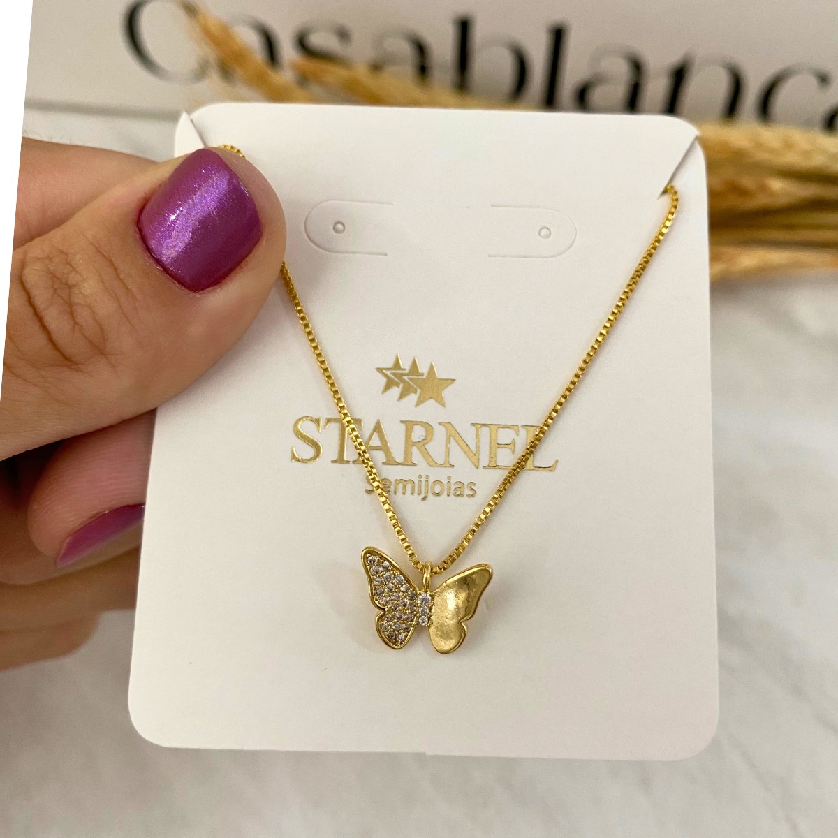 GARGANTILHA VENEZIANA + PINGENTE BORBOLETA METADE LISA E METADE CRAVEJADA
