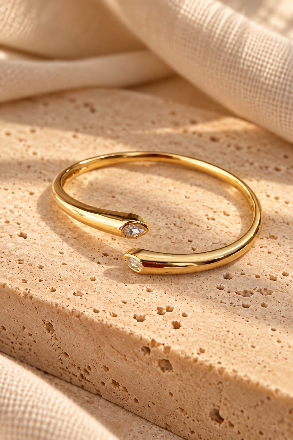 Bracelete Poderoso com 2 Zirconias
