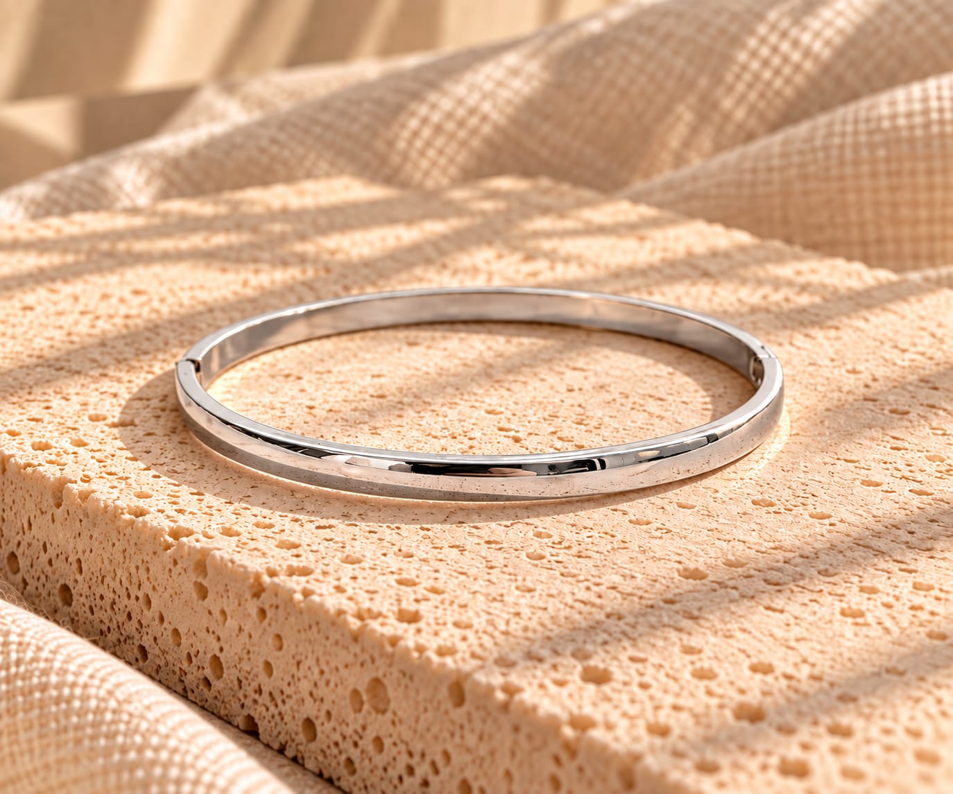 Bracelete Liso em Aço Inox