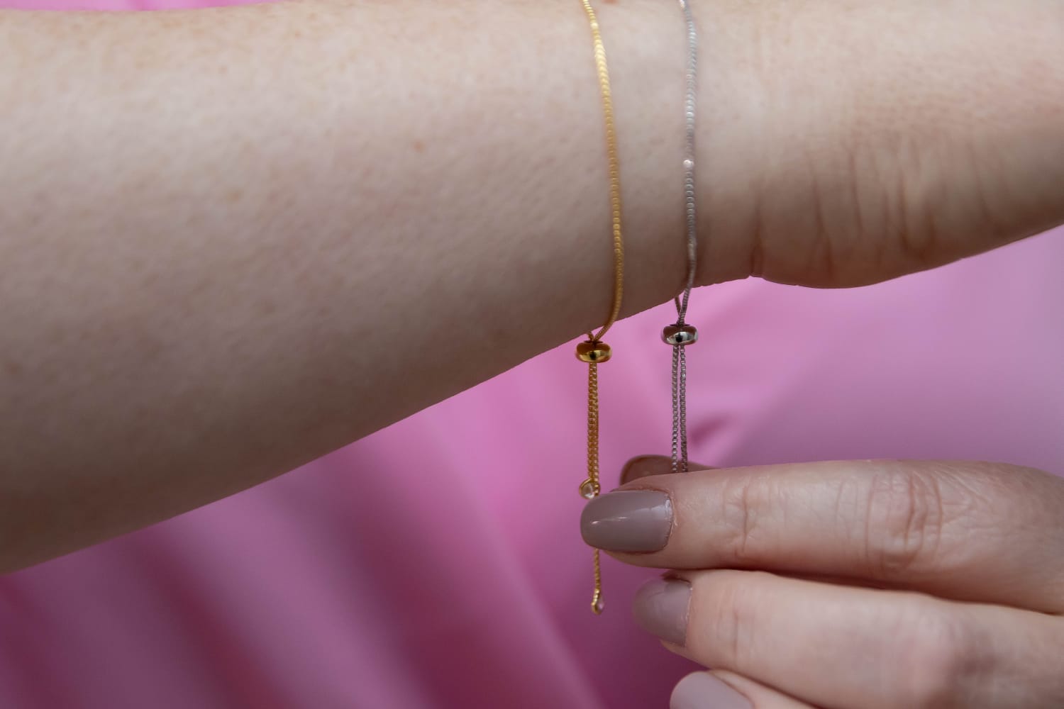 Pulseira Coração Comprido Cravejado Ajustável