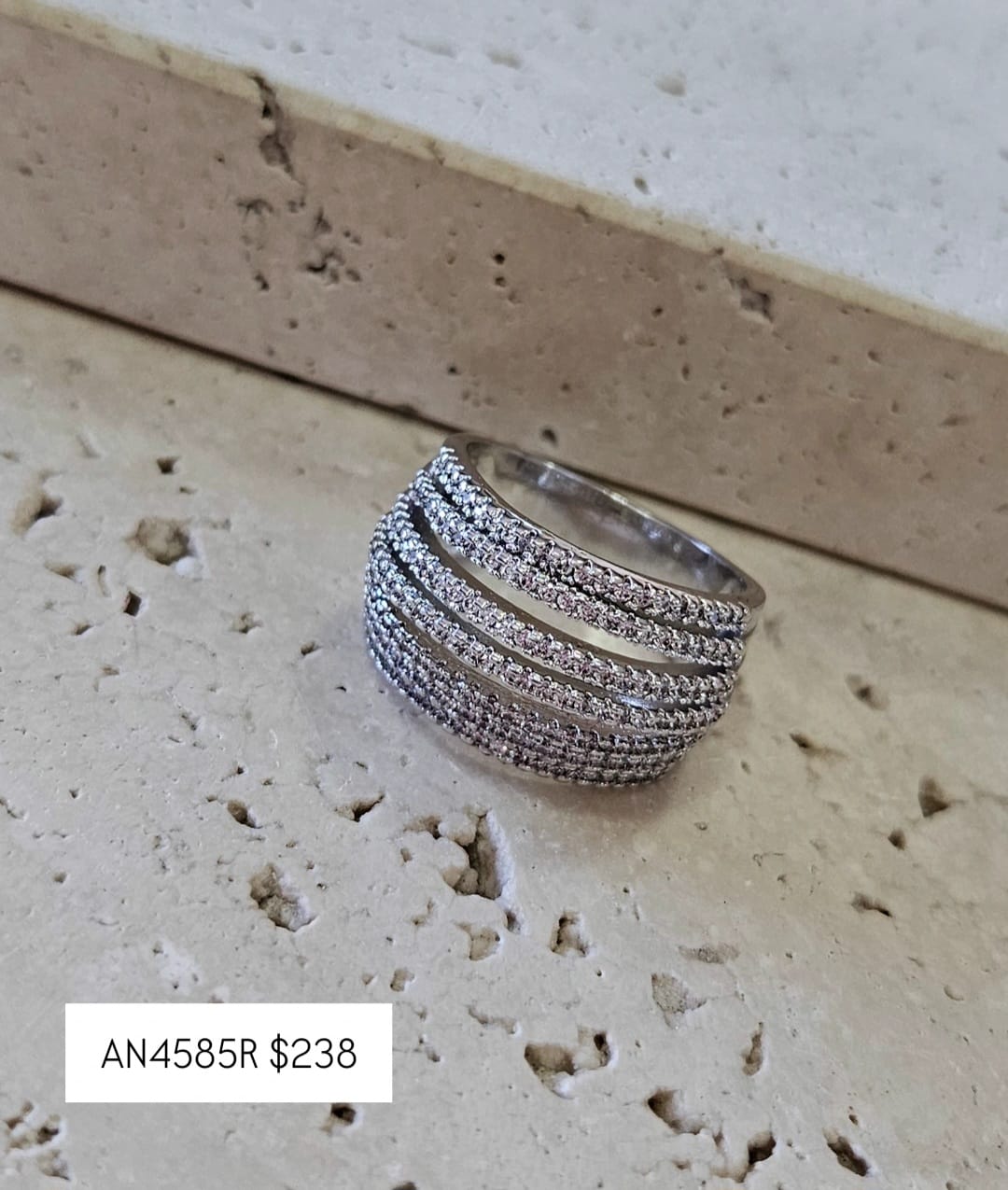 Anel Cravejado Micro Zirconias N17
