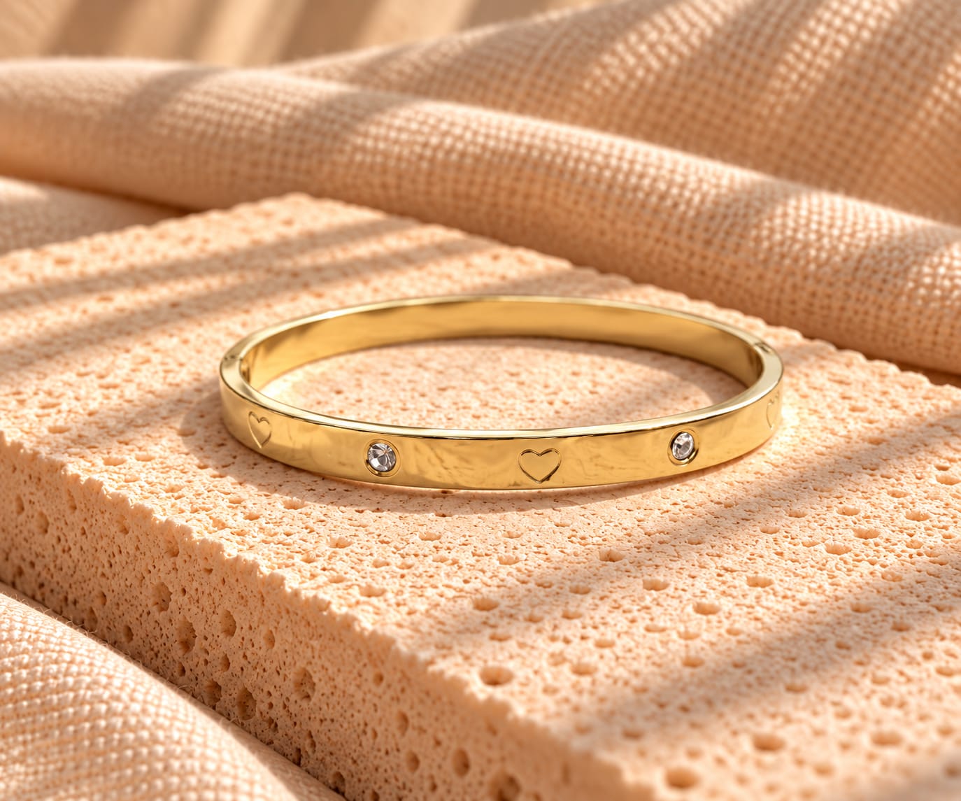 Bracelete Coração e Zirconias em Aço Inox