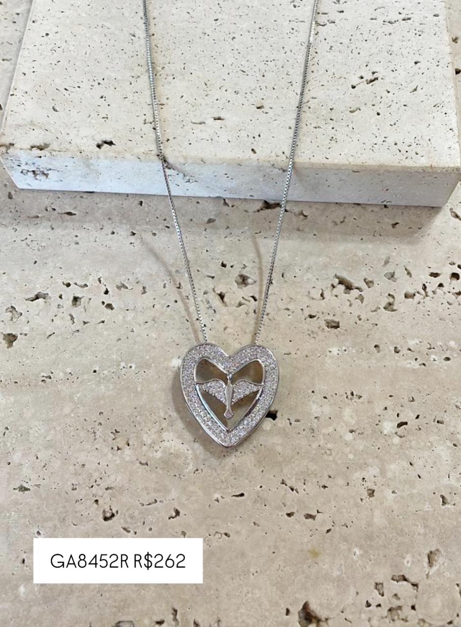 Gargantilha Coração com Espirito Santo Cravejado 45cm