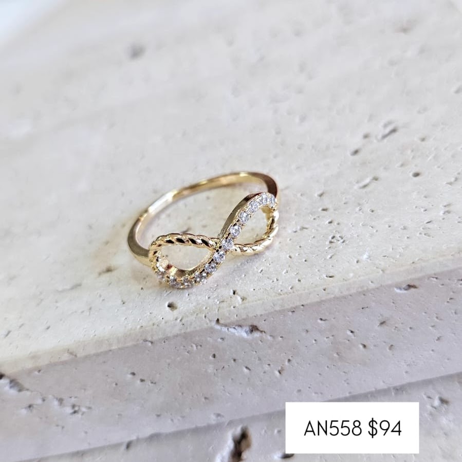 Anel Infinito com Micro Zirconia N24