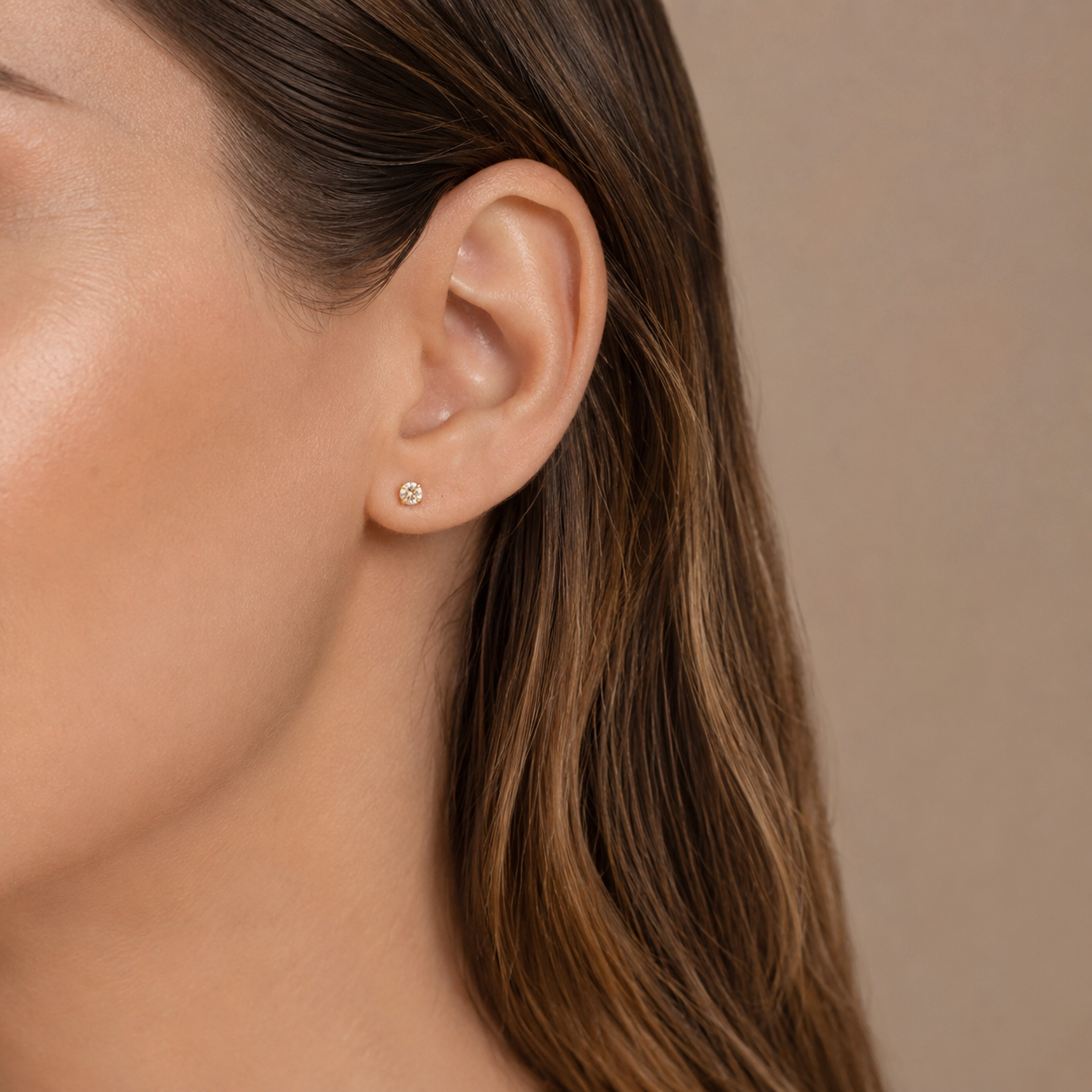 Brinco Ponto de Luz Banhado a Ouro 18K Zircônia - 4mm
