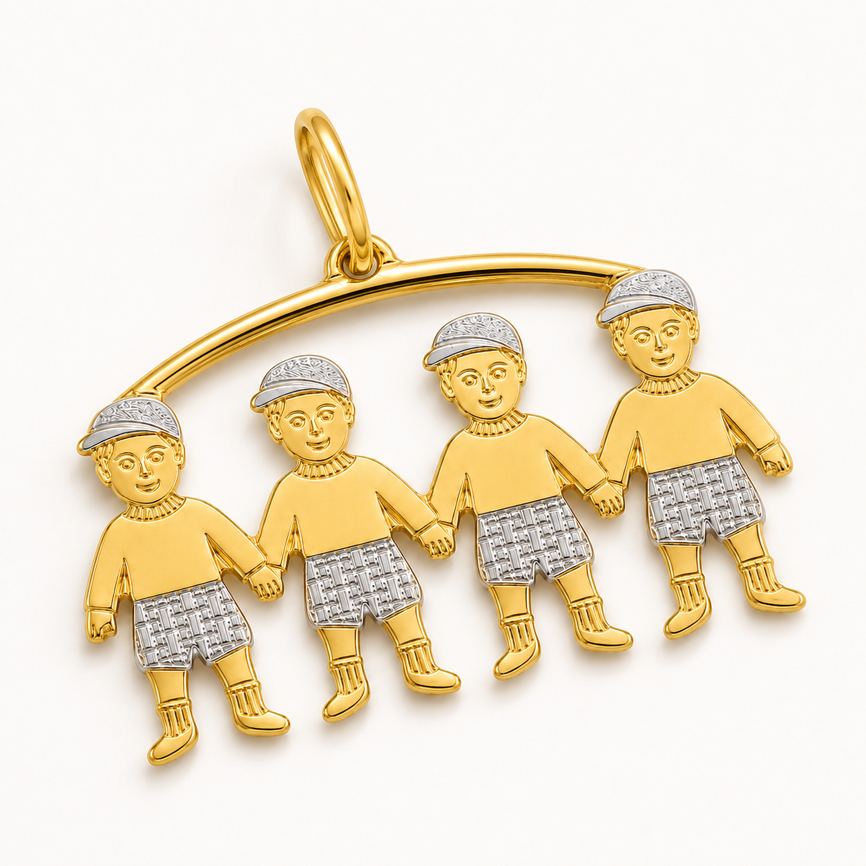 Pingente 4 Meninos com Detalhe em Ródio Banhado a Ouro 18k - 3 cm