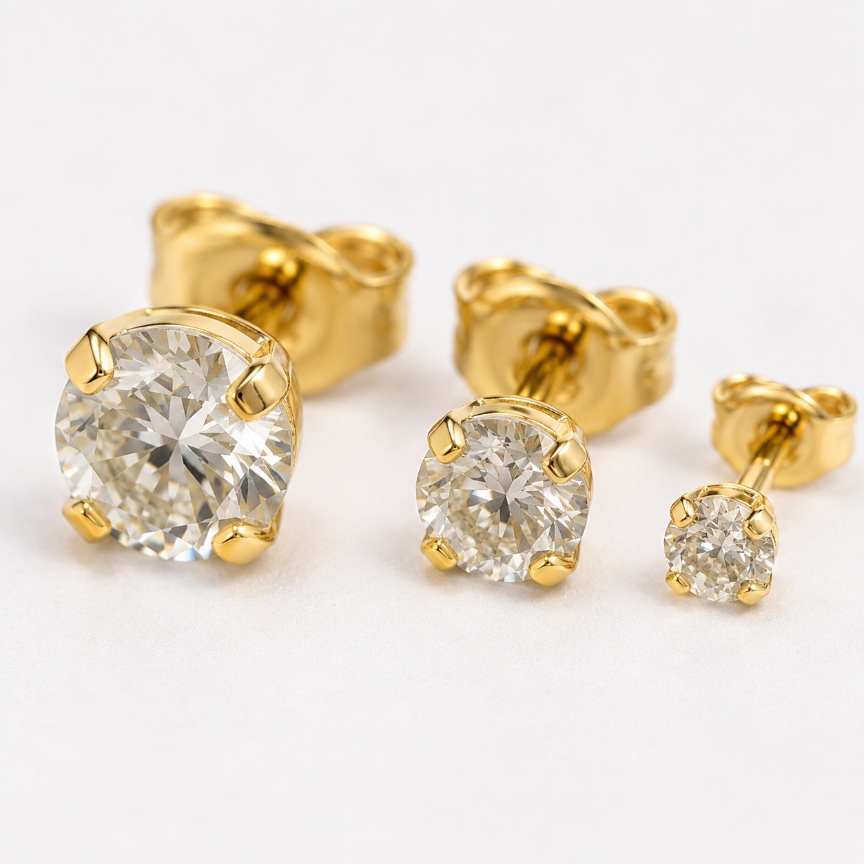 Trio de Brincos Ponto de Luz Banhado a Ouro 18k com Zircônias - 6 mm