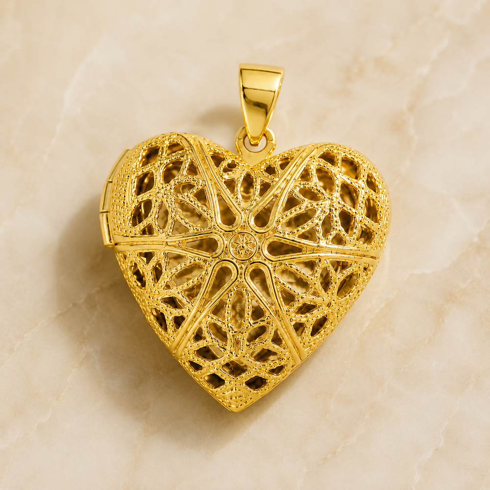 Pingente Relicário Coração Banhado a Ouro 18k - 2,5 cm