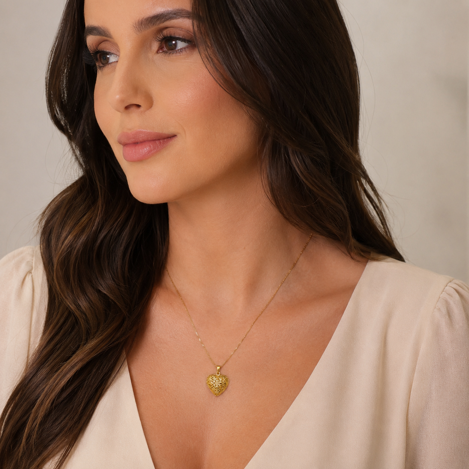 Pingente Relicário Coração Banhado a Ouro 18k - 2 cm