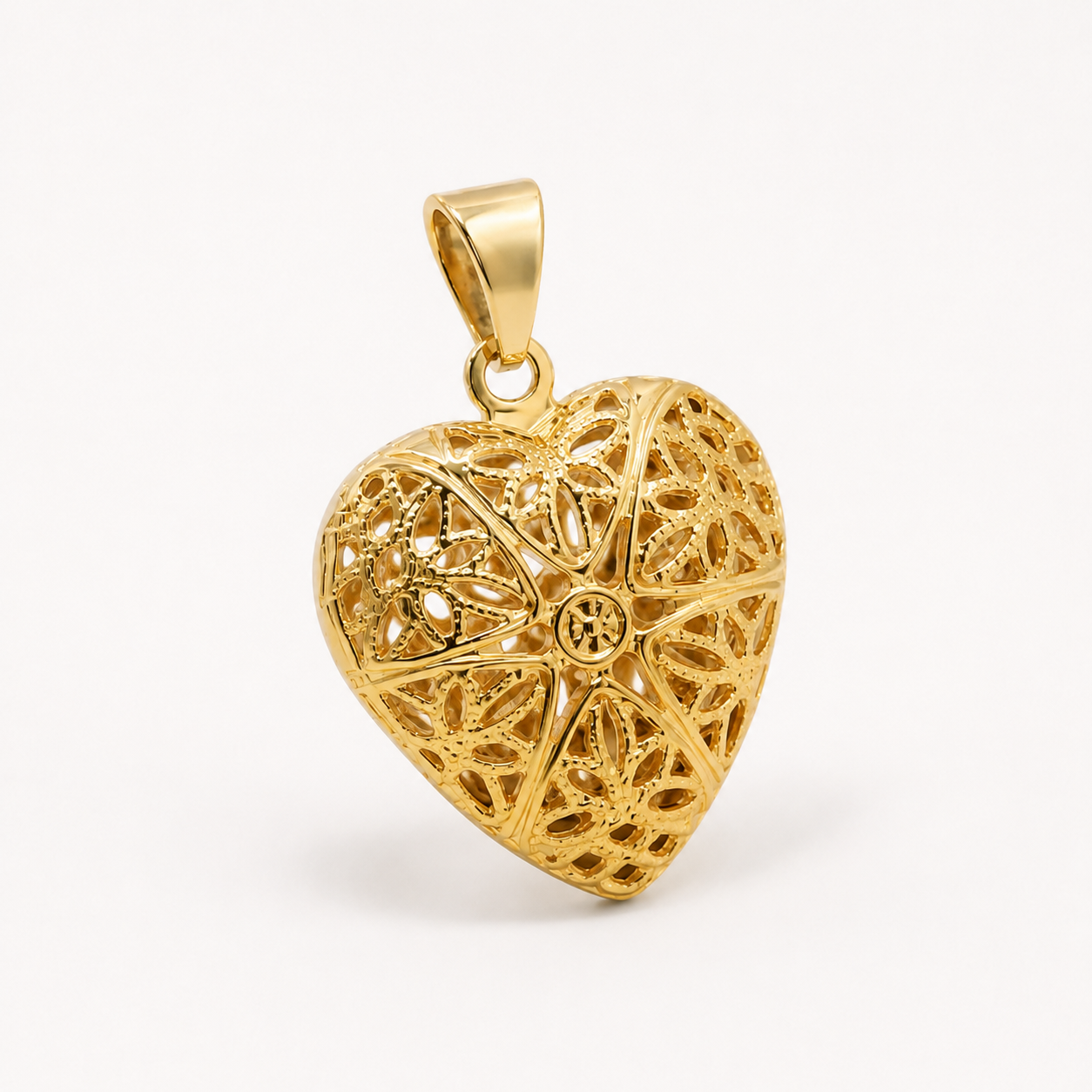 Pingente Relicário Coração Banhado a Ouro 18k - 2 cm
