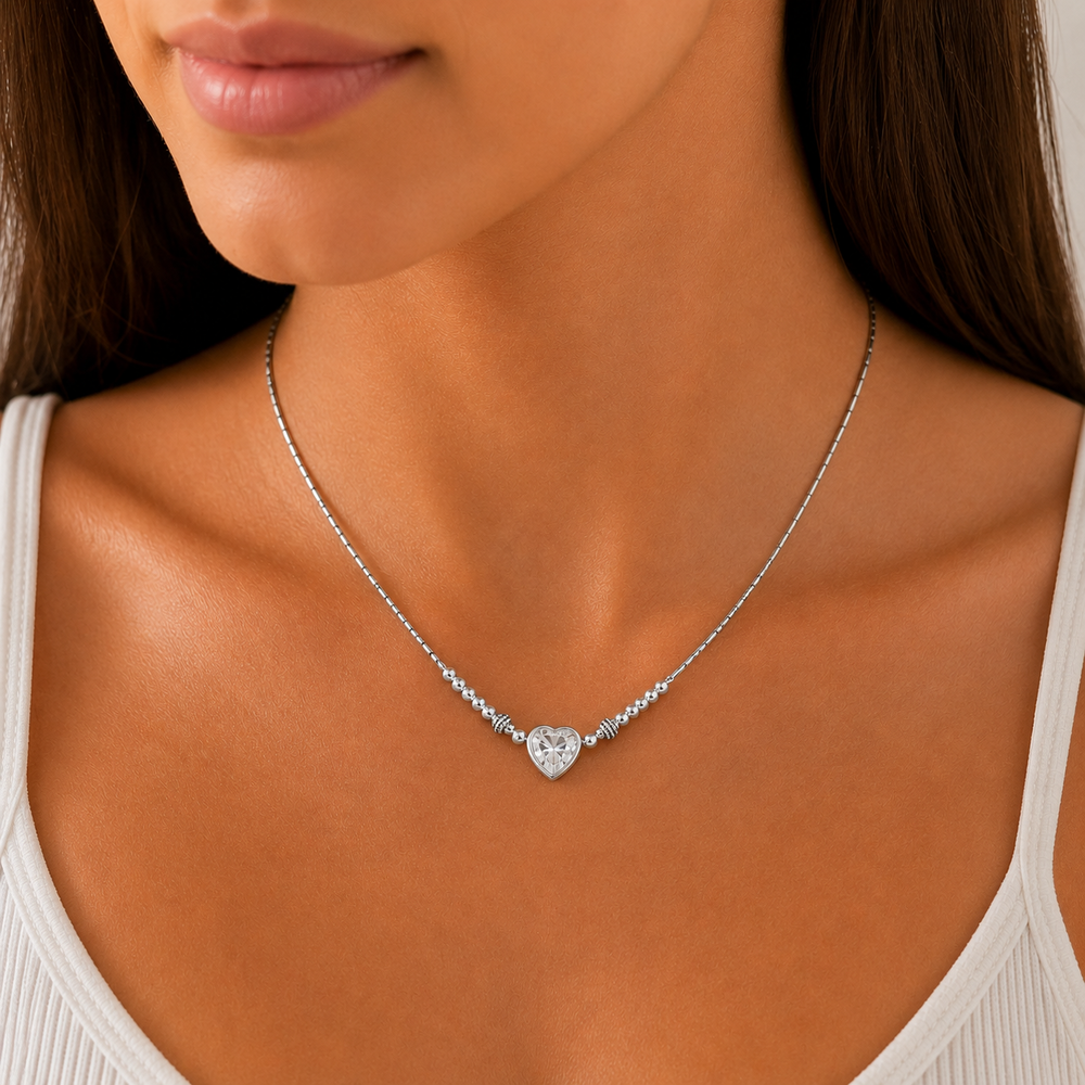 Colar Choker Ponto de Luz Coração e Bolinhas Lisas com Detalhes em Prata Envelhecida com Zircônias - 30 cm + 12 cm (Alongador)