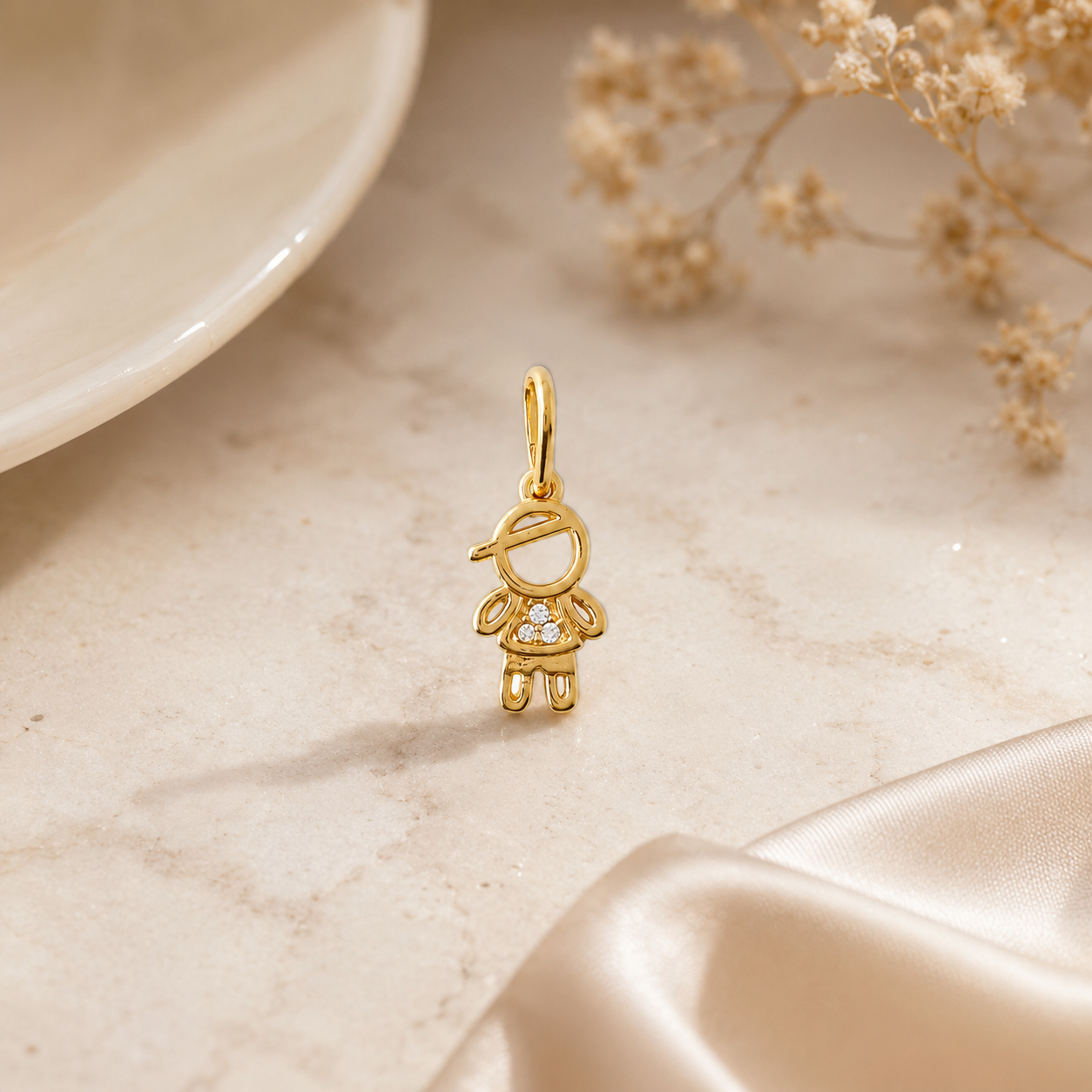 Pingente Menino Banhado a Ouro 18k Zircônia - 1cm