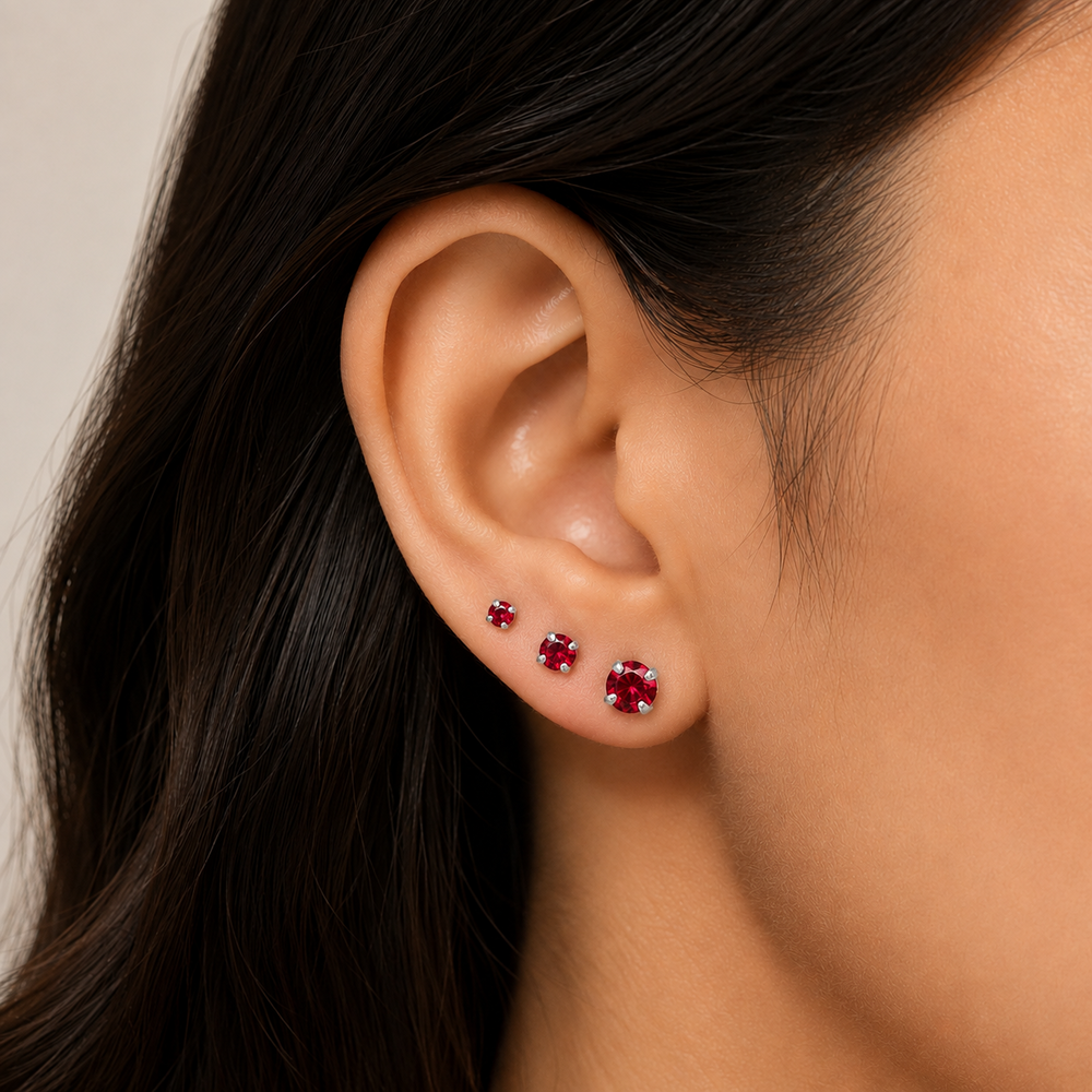 Brinco Ponto de Luz Vermelho Prata 925 com Zircônias - 5 mm, 4 mm, 3 mm