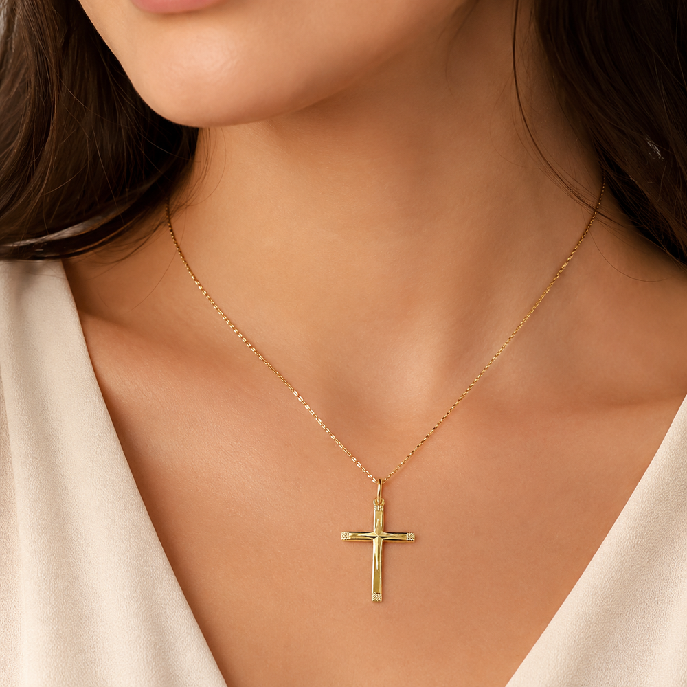 Pingente Cruz Crucifixo Trabalhado Banhado a Ouro 18k - 2,5 cm