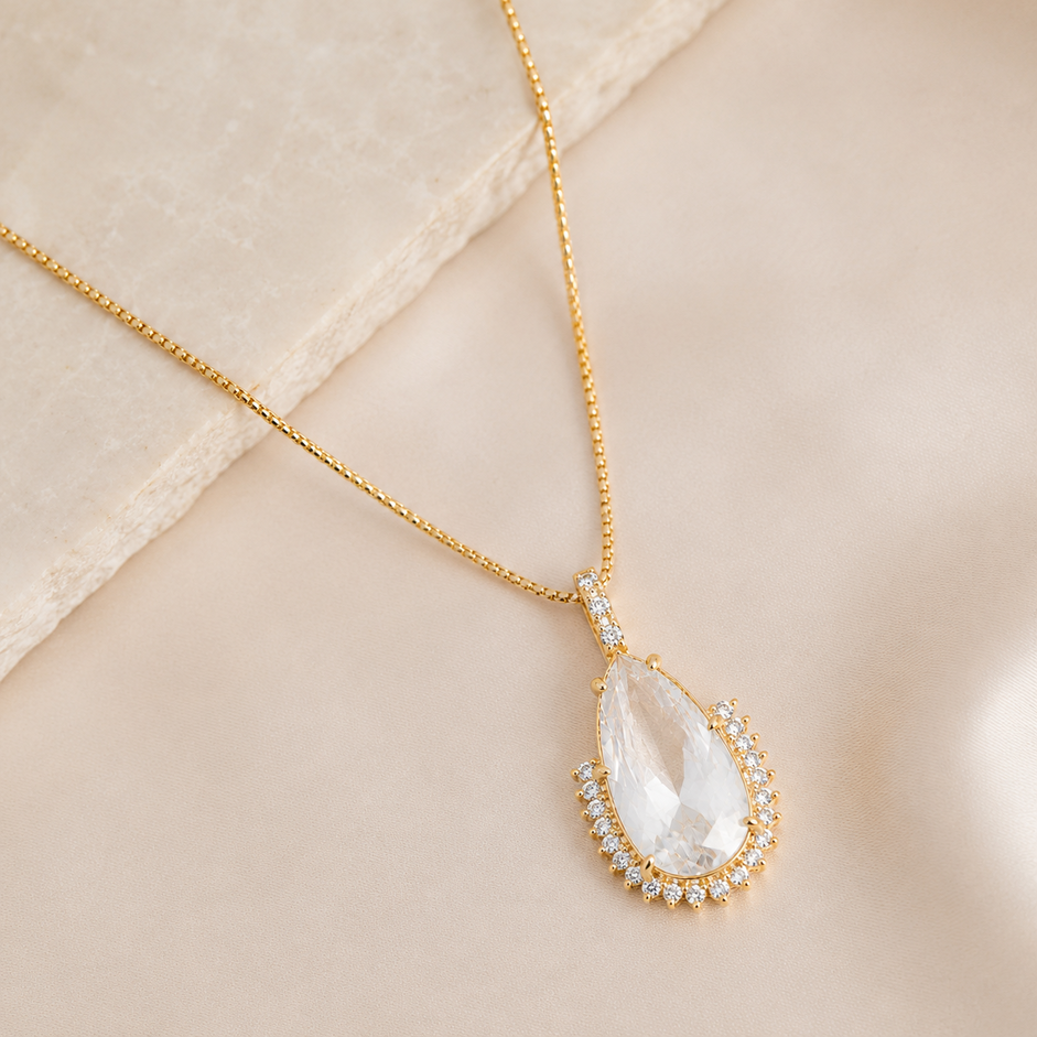 Colar de Gota com Borda Cravejada Banhado a Ouro 18k com Zircônias - 40 cm + 6 cm (Alongador)