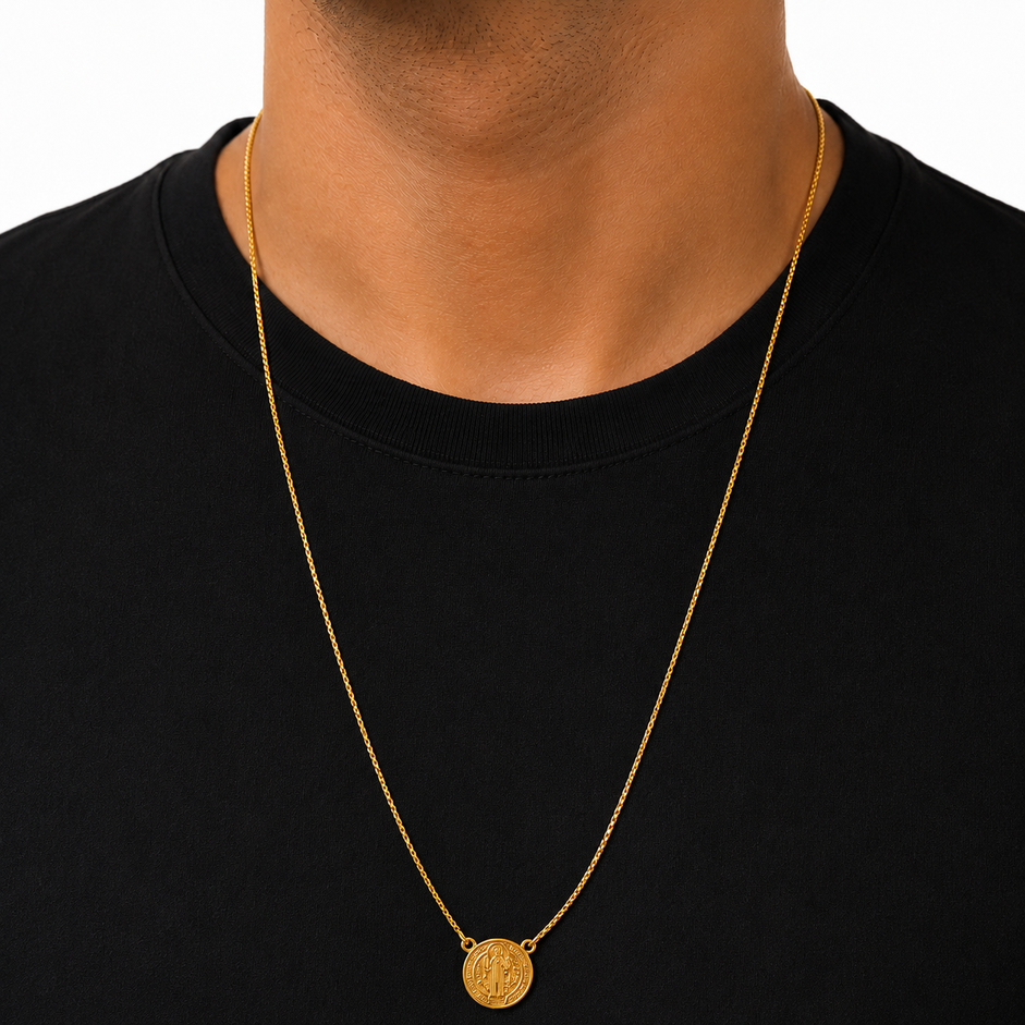 Corrente Escapulário São Bento Dupla Face Banhado a Ouro 18k - 66 cm