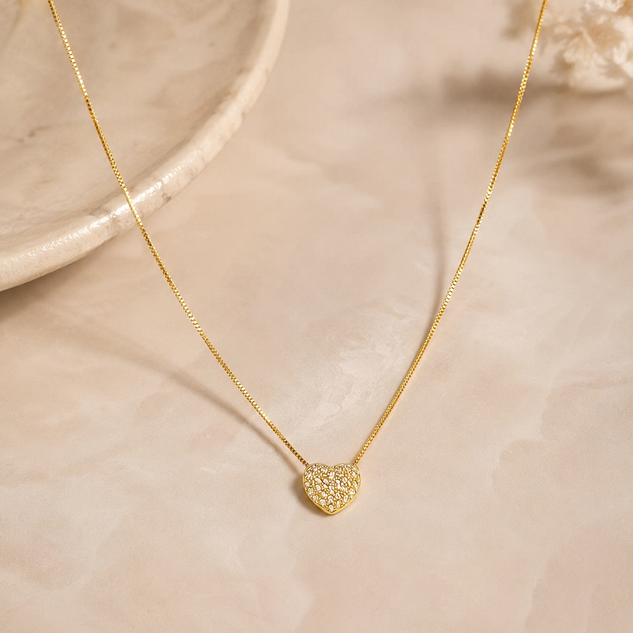 Colar Coração Cravejado Banhado a Ouro 18k com Zircônias - 45cm + 5cm (alongador)