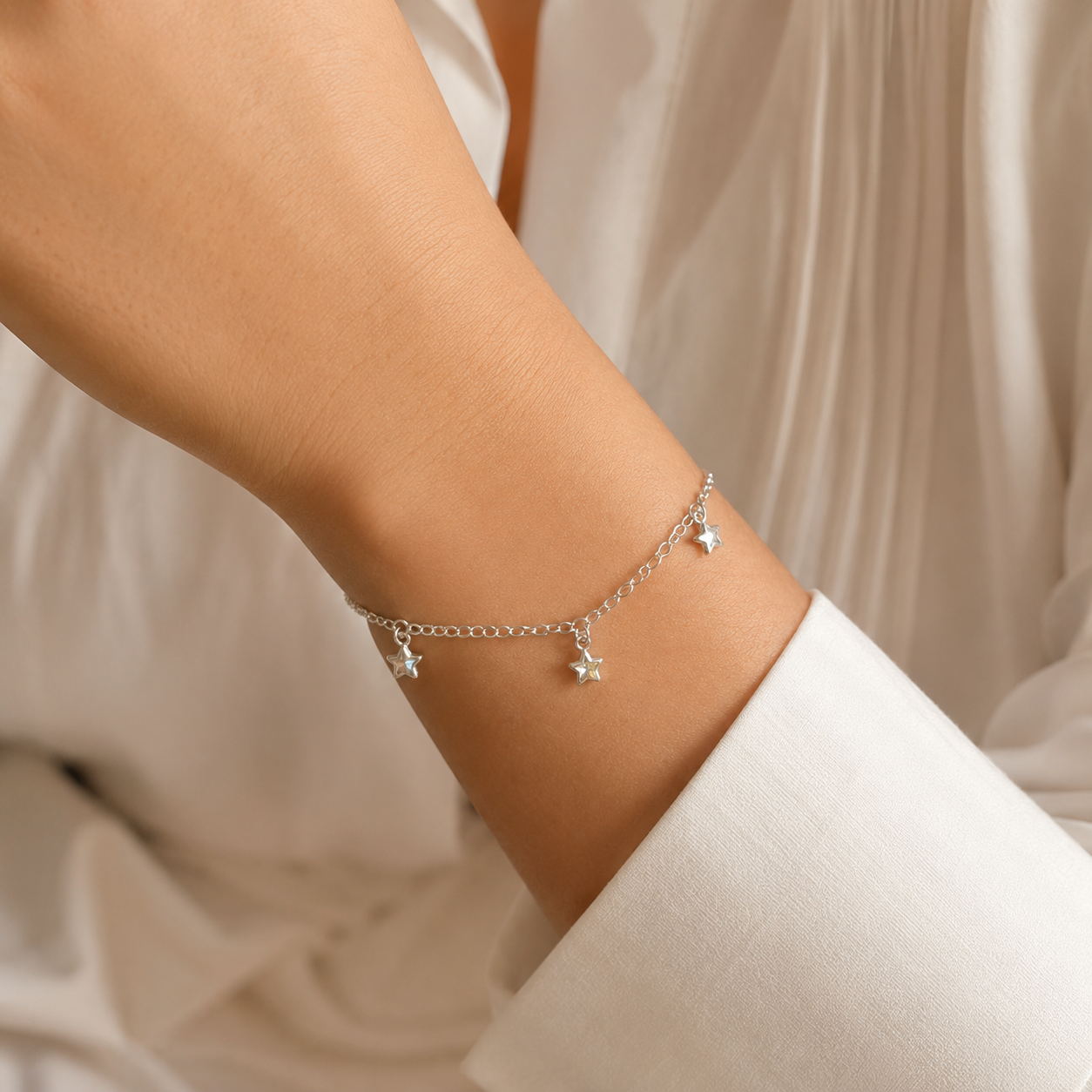 Pulseira com 3 Estrelas Prata 925 com Zircônias -16 cm + 2 cm (Alongador)