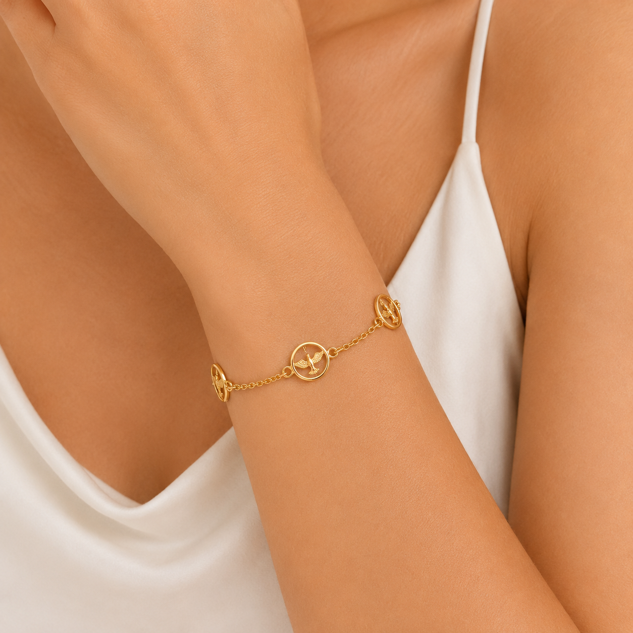 Pulseira Divino Espírito Santo Banhada a Ouro 18k - 15 cm + 4 cm (Alongador)