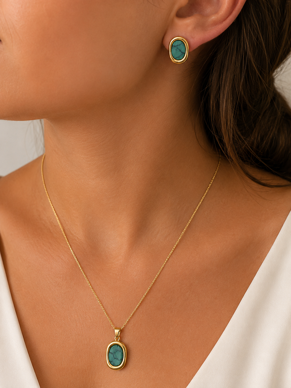 Conjunto Orgânico Detalhe em Couro Turquesa Banhado a Ouro 18k - 1,7 mm