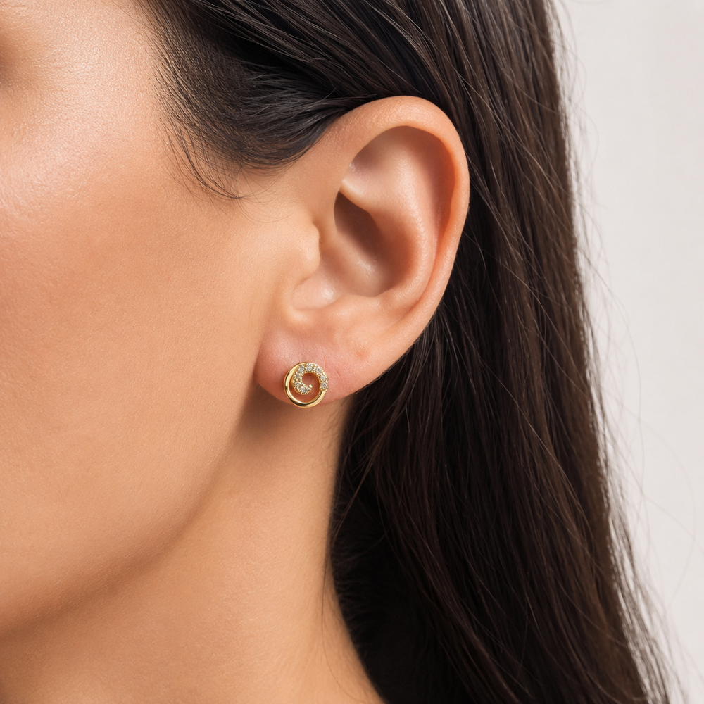 Brinco Espiral Cravejado Banhado a Ouro 18k com Zircônias - 8 mm