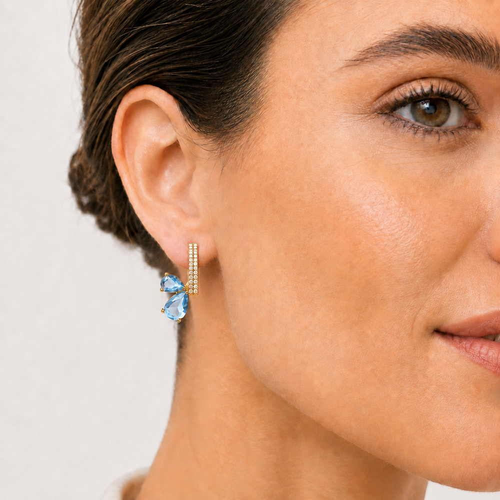 Brinco Ear Cuff 2 Gotas Azuis Frente Cravejada Banhado a Ouro 18k com Zircônias - 2 cm