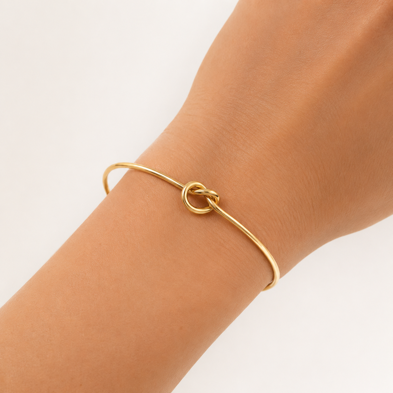 Pulseira Bracelete Aberto Nó Banhado a Ouro 18k
