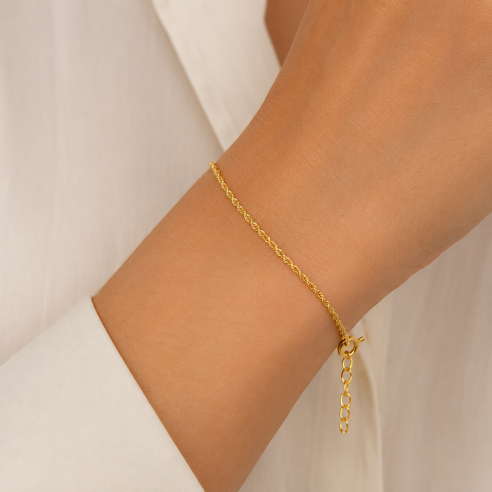 Pulseira Cordão Torcido (1,5mm) Banhado a Ouro 18k - 16 cm + 3 cm (Alongador)