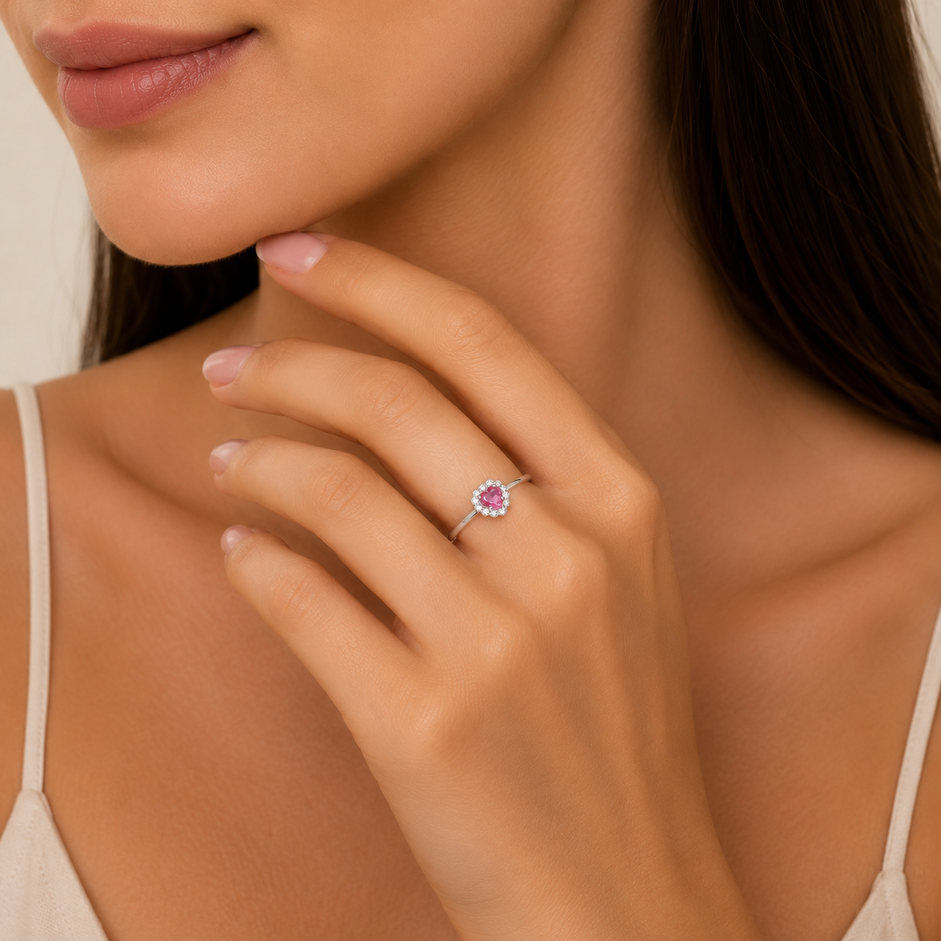 Anel Coração Rosa Borda Cravejada Prata 925 com Zircônias - Tam. 20
