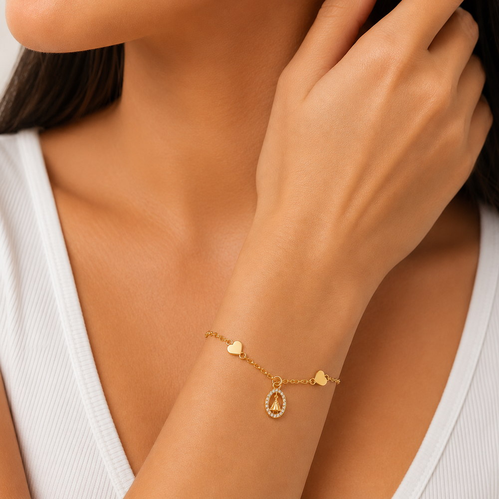 Pulseira Coração Liso e Nossa Senhora com Borda Cravejada Banhada a Ouro 18k com Zircônias - 15 cm + 5 cm (Alongador)