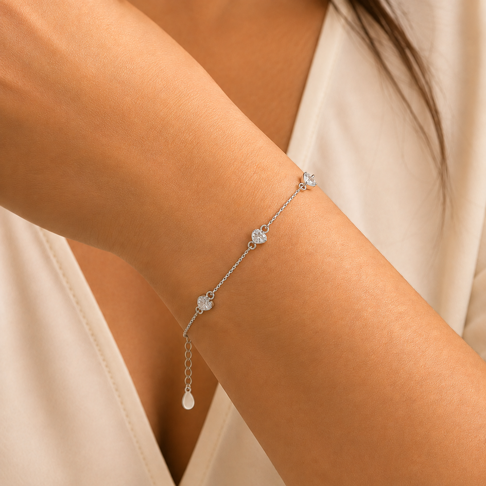 Pulseira Veneziana com Corações Folheada a Prata com Zircônias - 15,5 cm + 4 cm (Alongador)