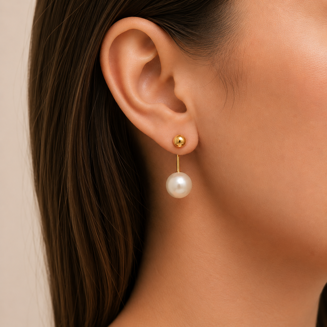 Brinco Ear Jackets Bola Lisa (5mm) e Perola (10mm) Banhado a Ouro 18K - 2,3cm
