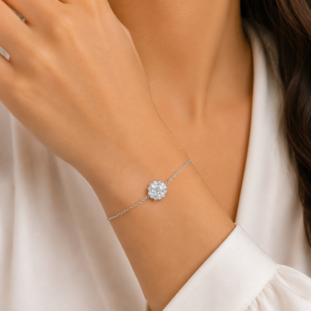 Pulseira Estilo Flor com Corações Prata 925 com Zircônias - 15,5 cm + 3 cm (Alongador)