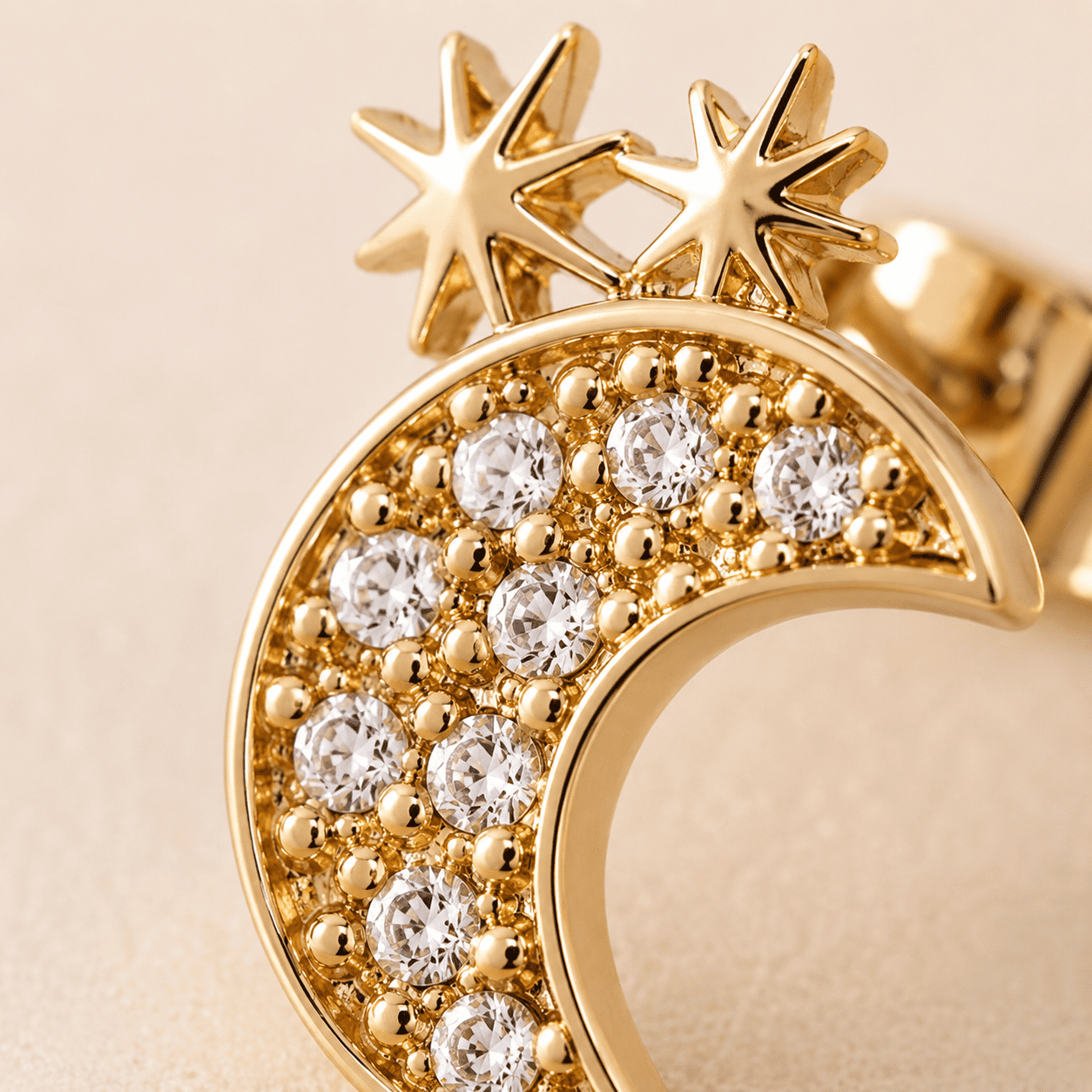 Brinco Lua e Estrelas Banhado a Ouro 18k com Zircônias - 8mm