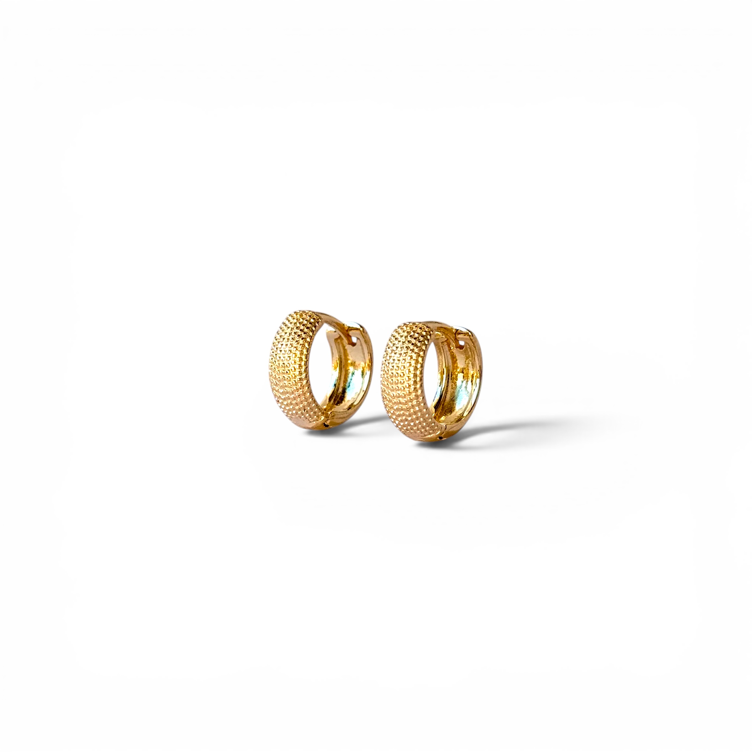 Brinco Argola Pontilhada Banhada em Ouro 18k - 1,1cm