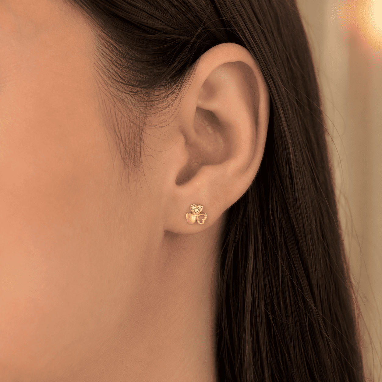 Brinco Trevo Flor Banhado a Ouro 18k com Zircônias - 8mm