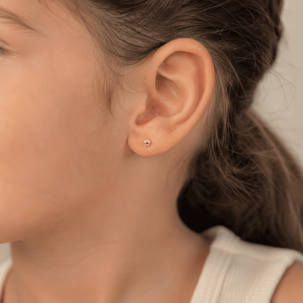 Brinco Infantil Bolinha Banhado a Ouro 18k - 3mm